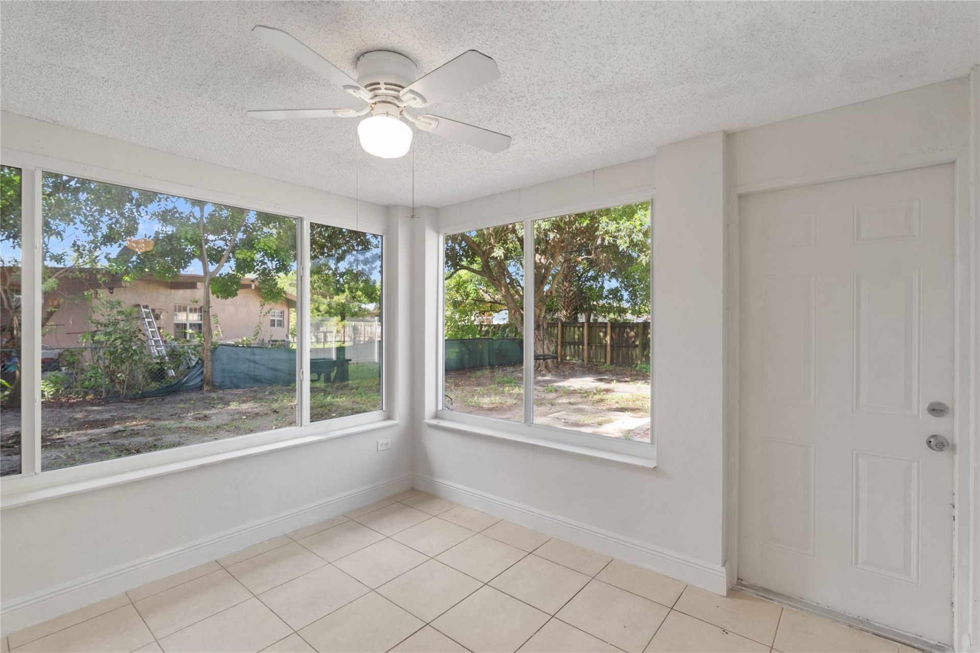 2001 NW 14th Avenue, Fort Lauderdale, FL 33311 Photo