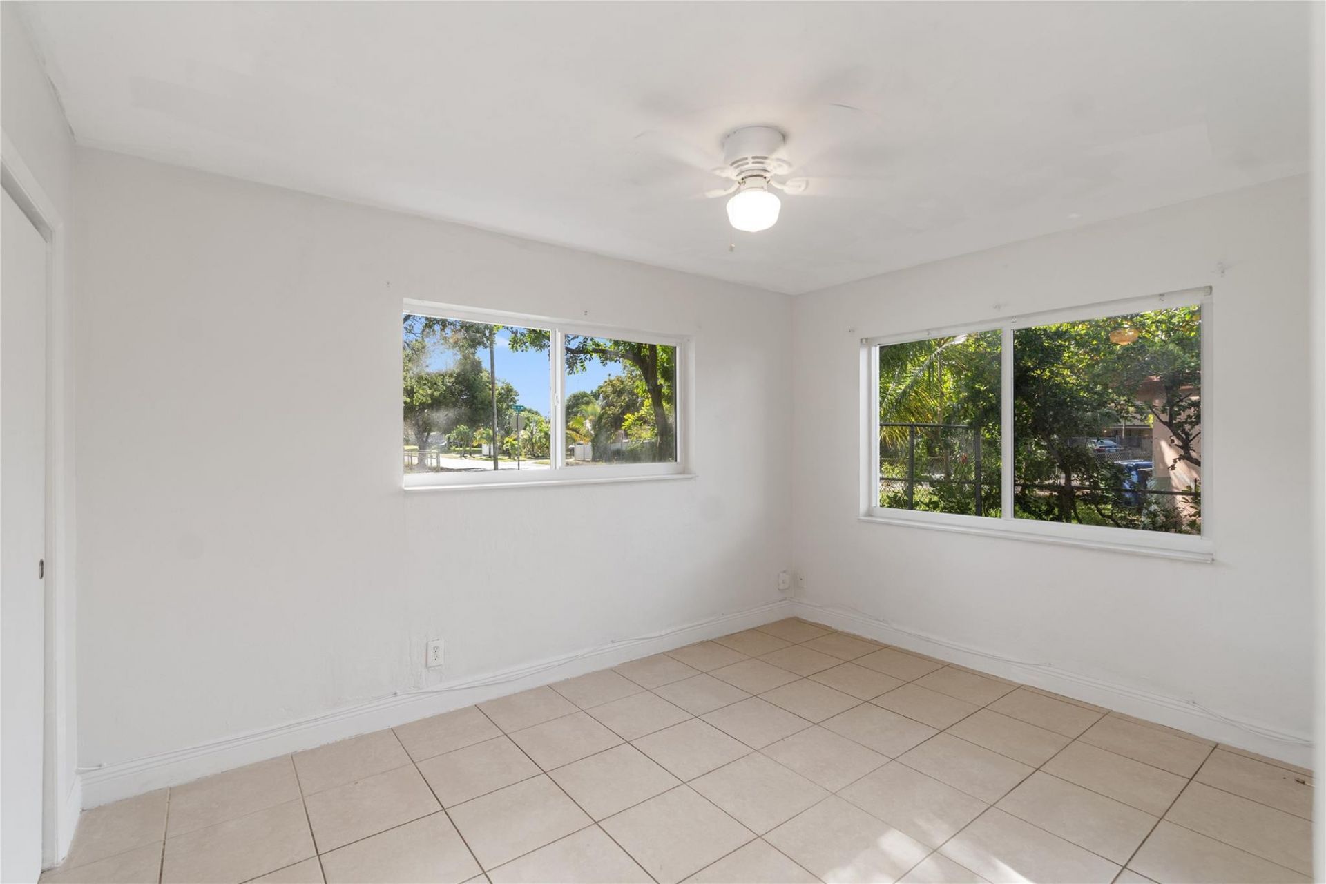 2001 NW 14th Avenue, Fort Lauderdale, FL 33311 Photo