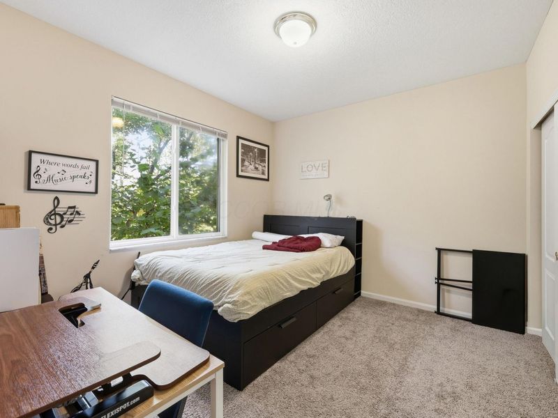 6366 Edgecreek Lane, Columbus, OH 43231 Photo 17