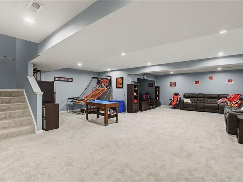 921 Cedar Grove Drive, Tipp City, OH 45371 Photo 35