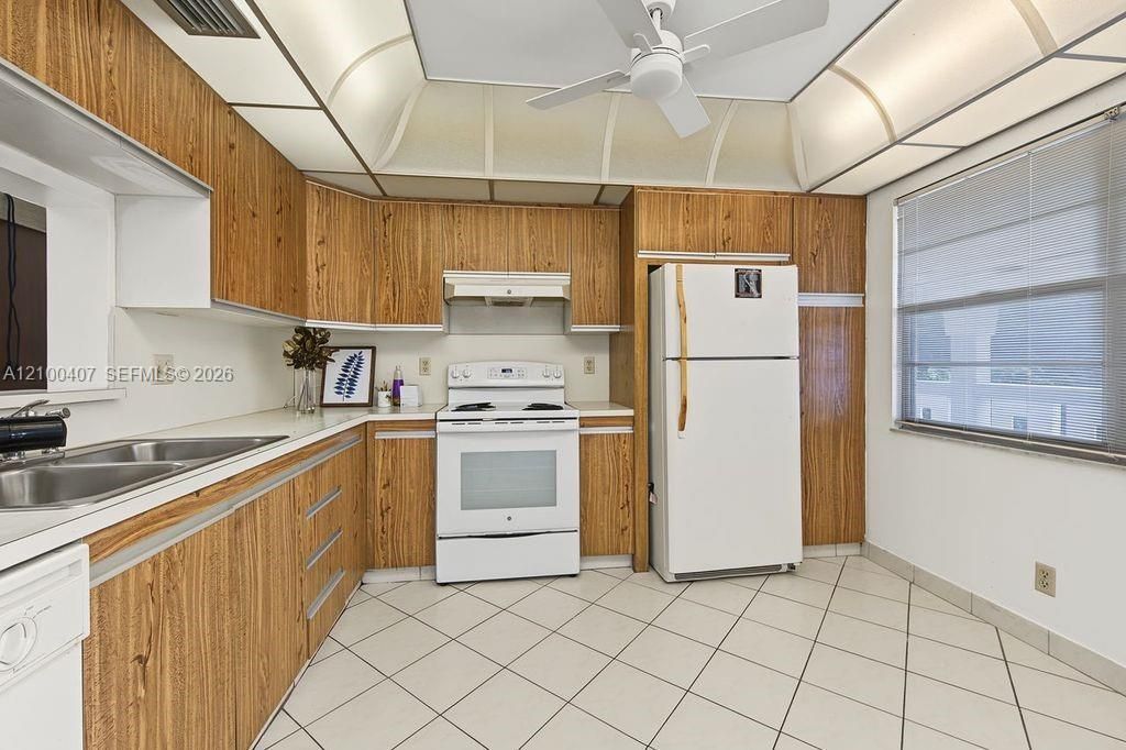 2304 Lucaya Ln, Unit N4, Coconut Creek, FL 33066 Photo