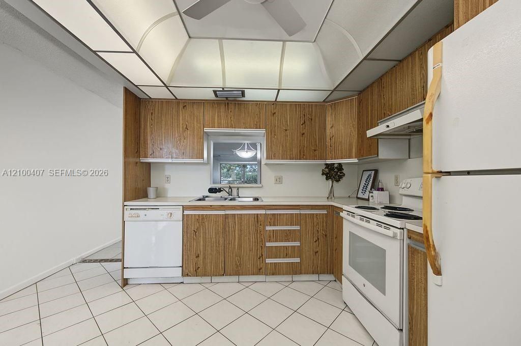 2304 Lucaya Ln, Unit N4, Coconut Creek, FL 33066 Photo
