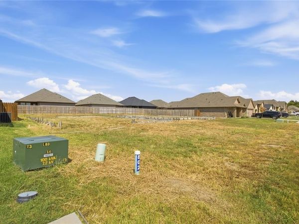802 Greyson Lane , Greenville, TX 75402