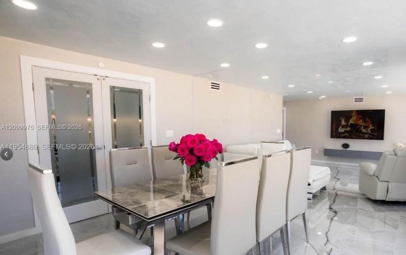 210 174th St , Unit 309, Sunny Isles Beach, FL 33160 Photo