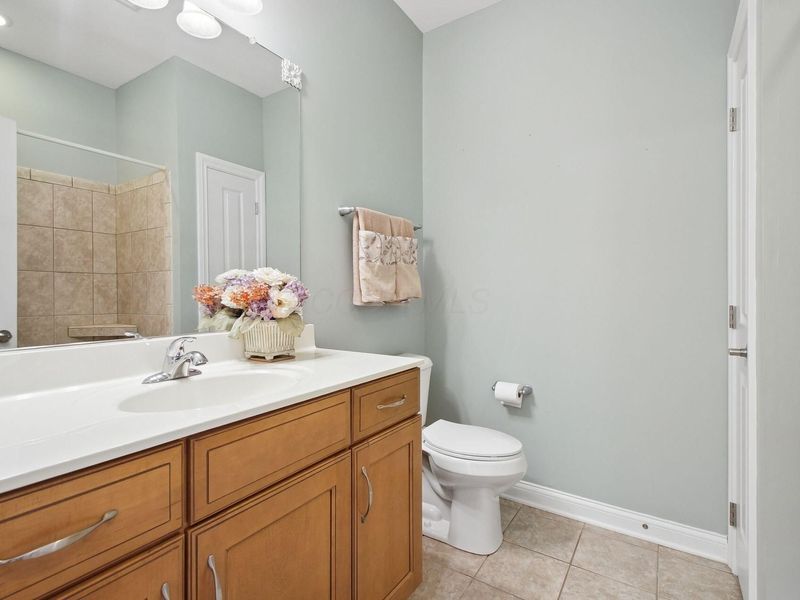 5427 Tathwell Drive, Unit 48, New Albany, OH 43054 Photo 6