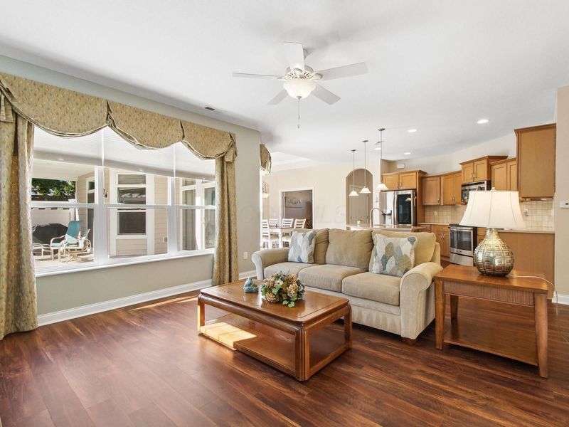 5427 Tathwell Drive, Unit 48, New Albany, OH 43054 Photo 8