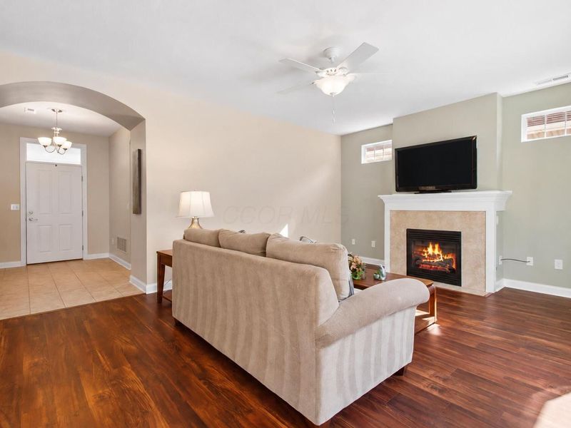 5427 Tathwell Drive, Unit 48, New Albany, OH 43054 Photo 9