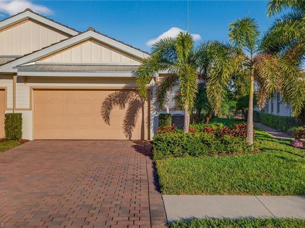 14567 Edgewater CIR , NAPLES, FL 34114
