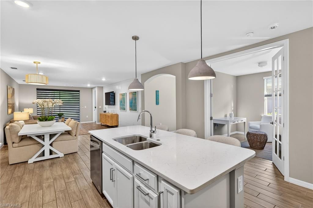 14567 Edgewater Cir , Naples, FL 34114 Photo