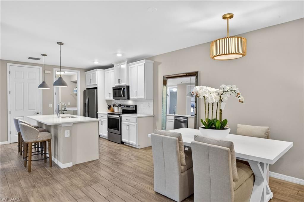 14567 Edgewater Cir , Naples, FL 34114 Photo