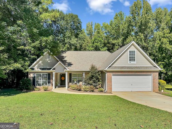 38 Pine Crescent, Newnan, GA 30265