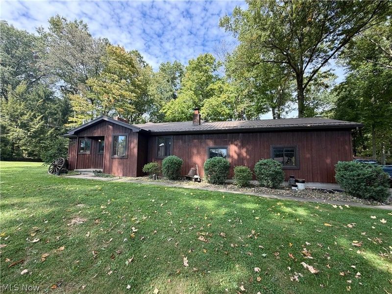 46528 Metz Road, Columbiana, OH 44408 Photo 2