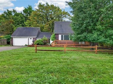 5081 Stewart Road, Buffalo, NY 14219