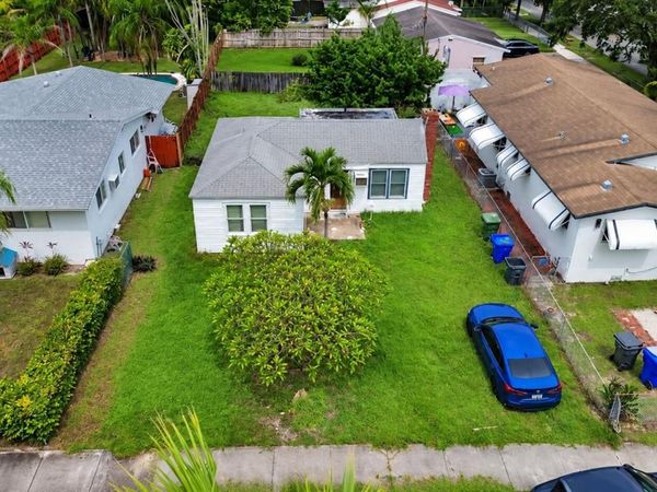 2607 ADAMS STREET , HOLLYWOOD, FL 33020