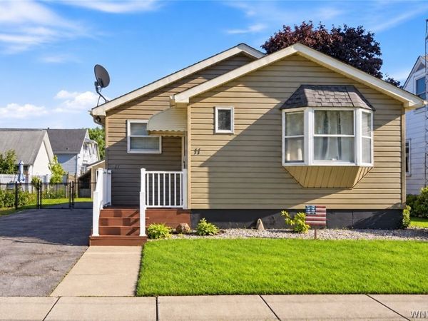 11 Schuler Avenue , Tonawanda, NY 14150