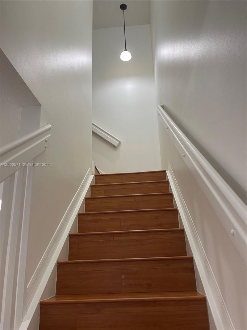 5803 Siena Ln , Unit 606, Hollywood, FL 33021 Photo