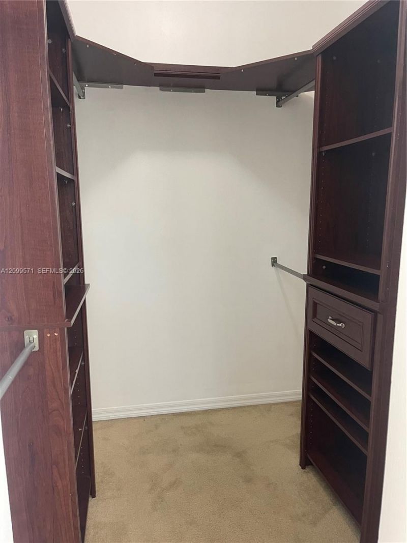 5803 Siena Ln , Unit 606, Hollywood, FL 33021 Photo