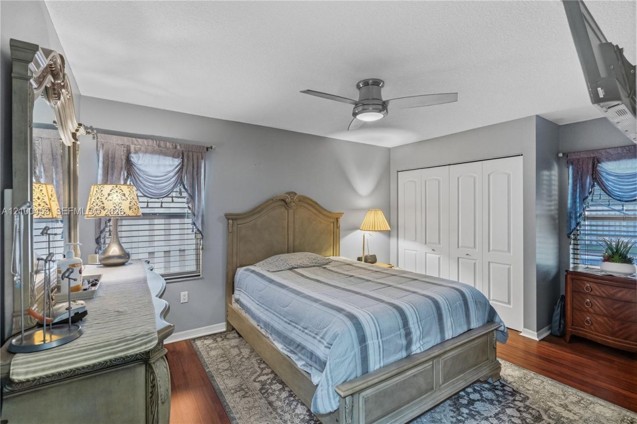 1130 NW 133rd Ter, Sunrise, FL 33323 Photo