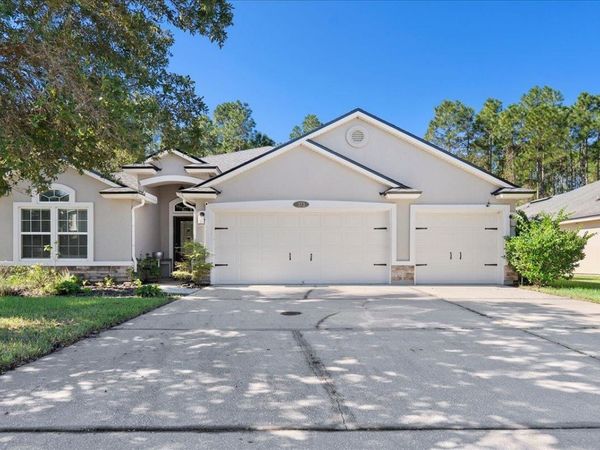 373 W New England Dr, Elkton, FL 32033