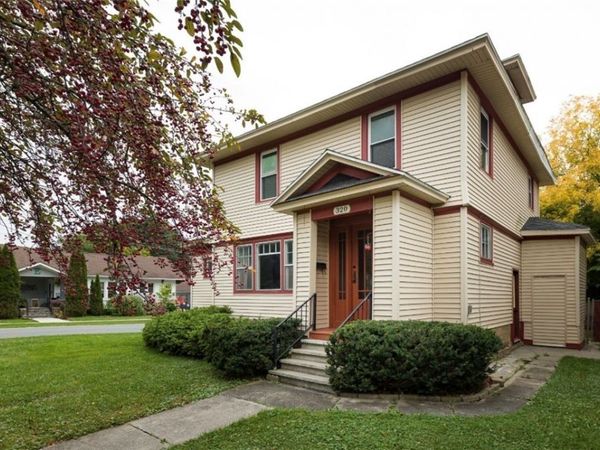 320 S Pleasant Street , Watertown, NY 13601