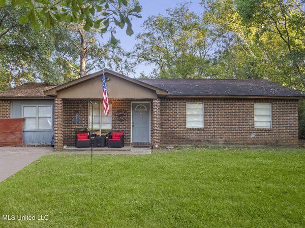 2312 Briargate Drive, Gautier, MS 39553