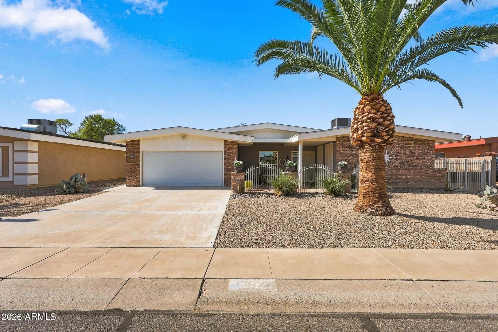 10722 W Welk Drive, Sun City, AZ 85373 Main Photo