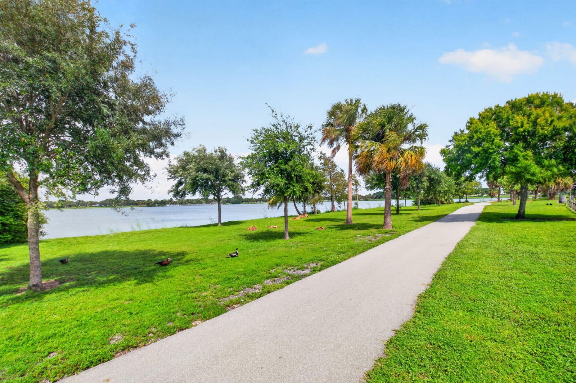 2290 Sunset Avenue, Unit 20, Lake Worth Beach, FL 33461 Photo