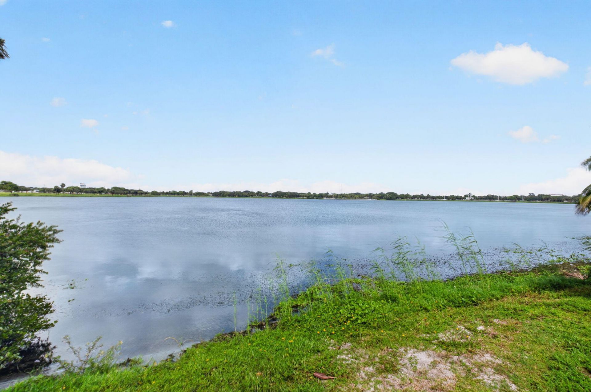 2290 Sunset Avenue, Unit 20, Lake Worth Beach, FL 33461 Photo