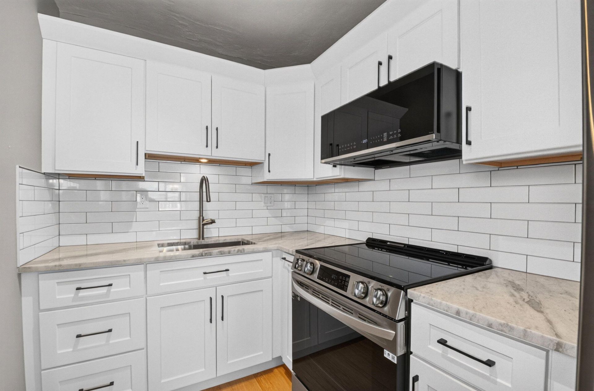 2290 Sunset Avenue, Unit 20, Lake Worth Beach, FL 33461 Photo