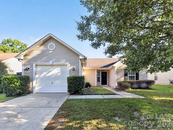 1713 Summit Ridge Lane , Kannapolis, NC 28083