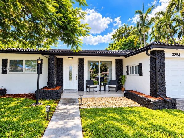 3254 Lincoln St , Hollywood, FL 33021