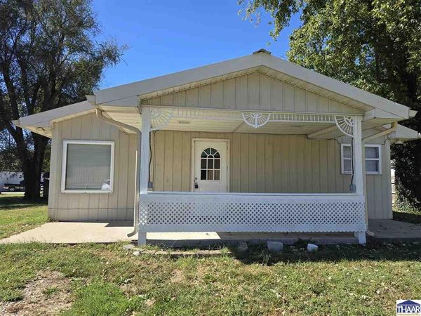 2955 S 13 1/2 Street, Terre Haute, IN 47804