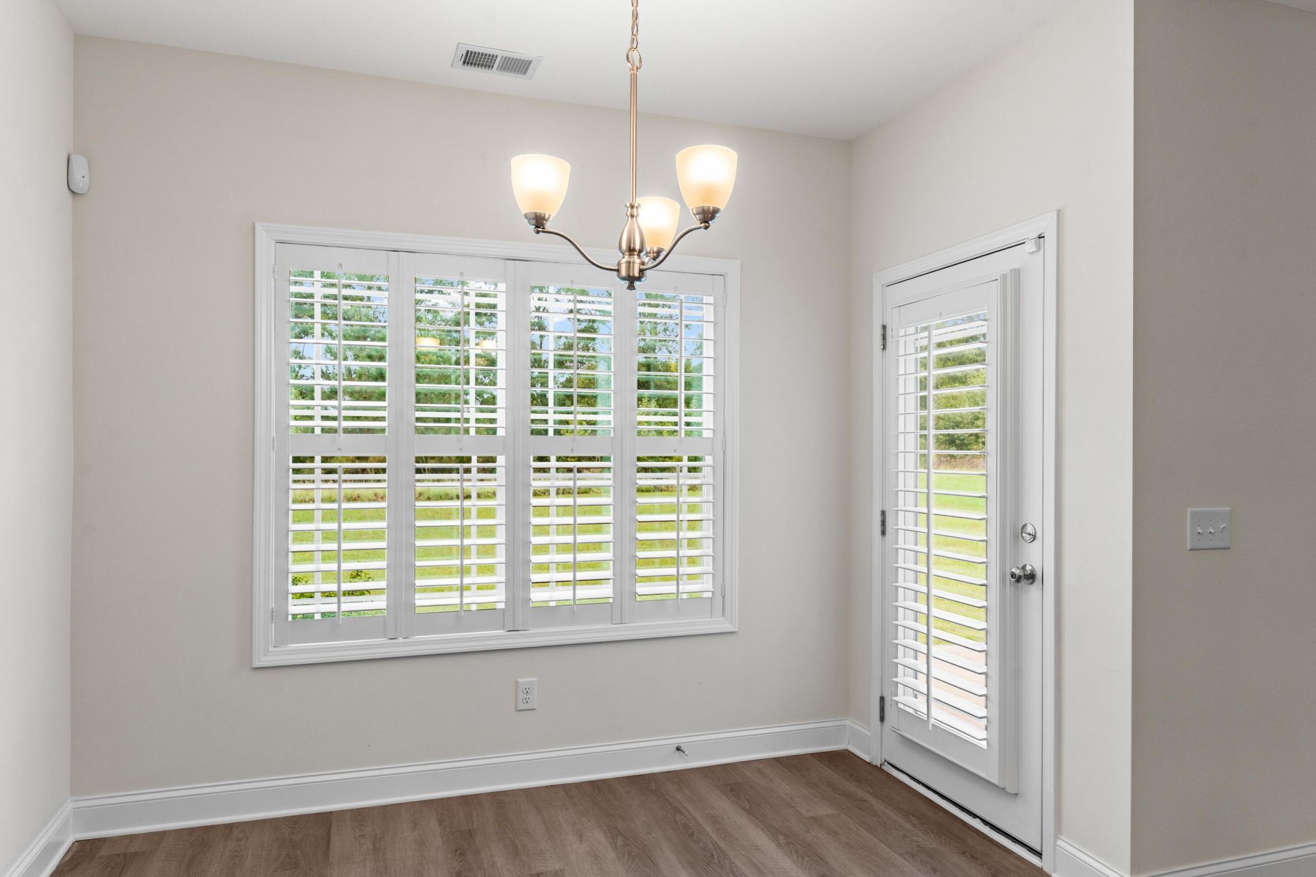 112 Silver Way Drive Photo 10