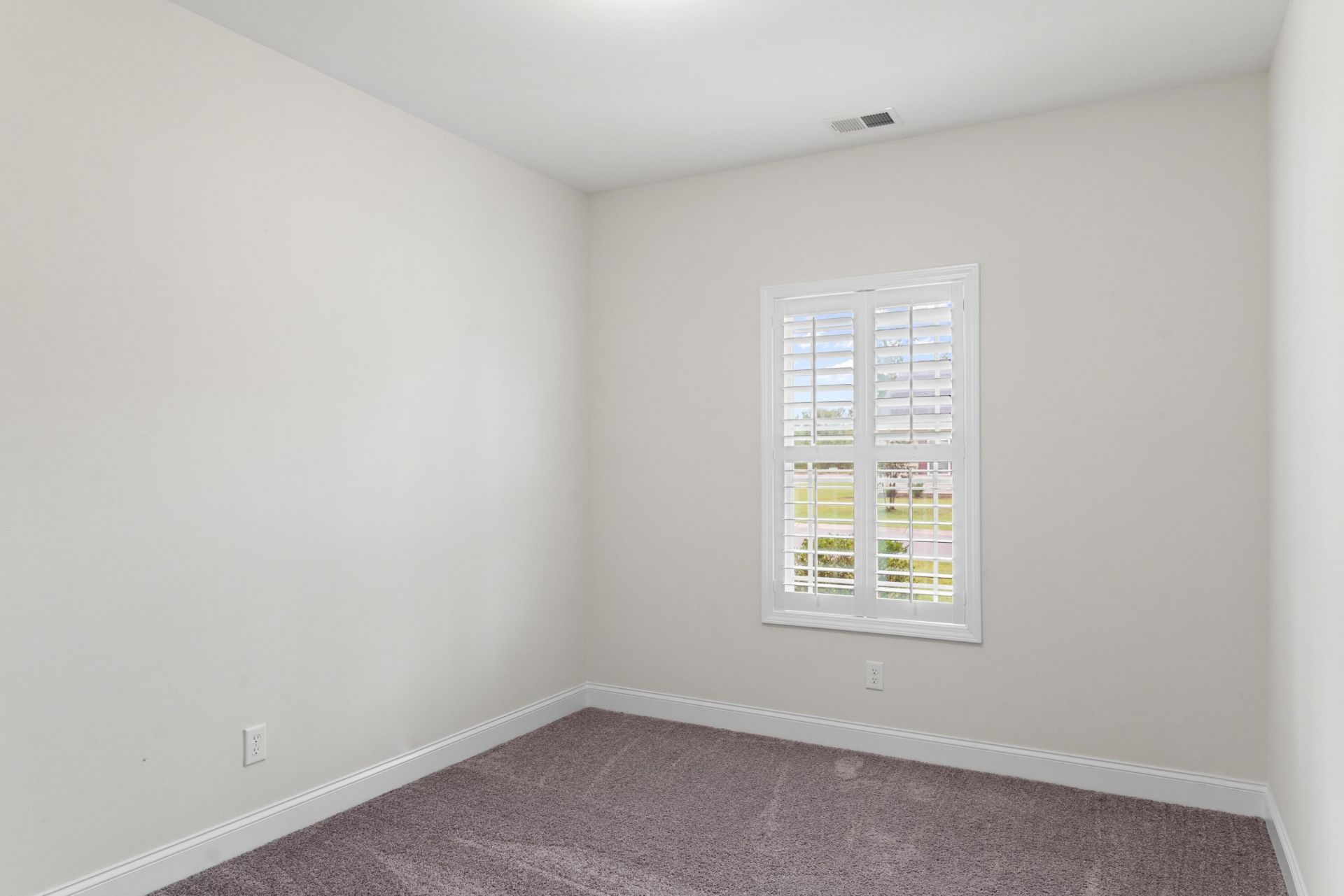 112 Silver Way Drive Photo 14