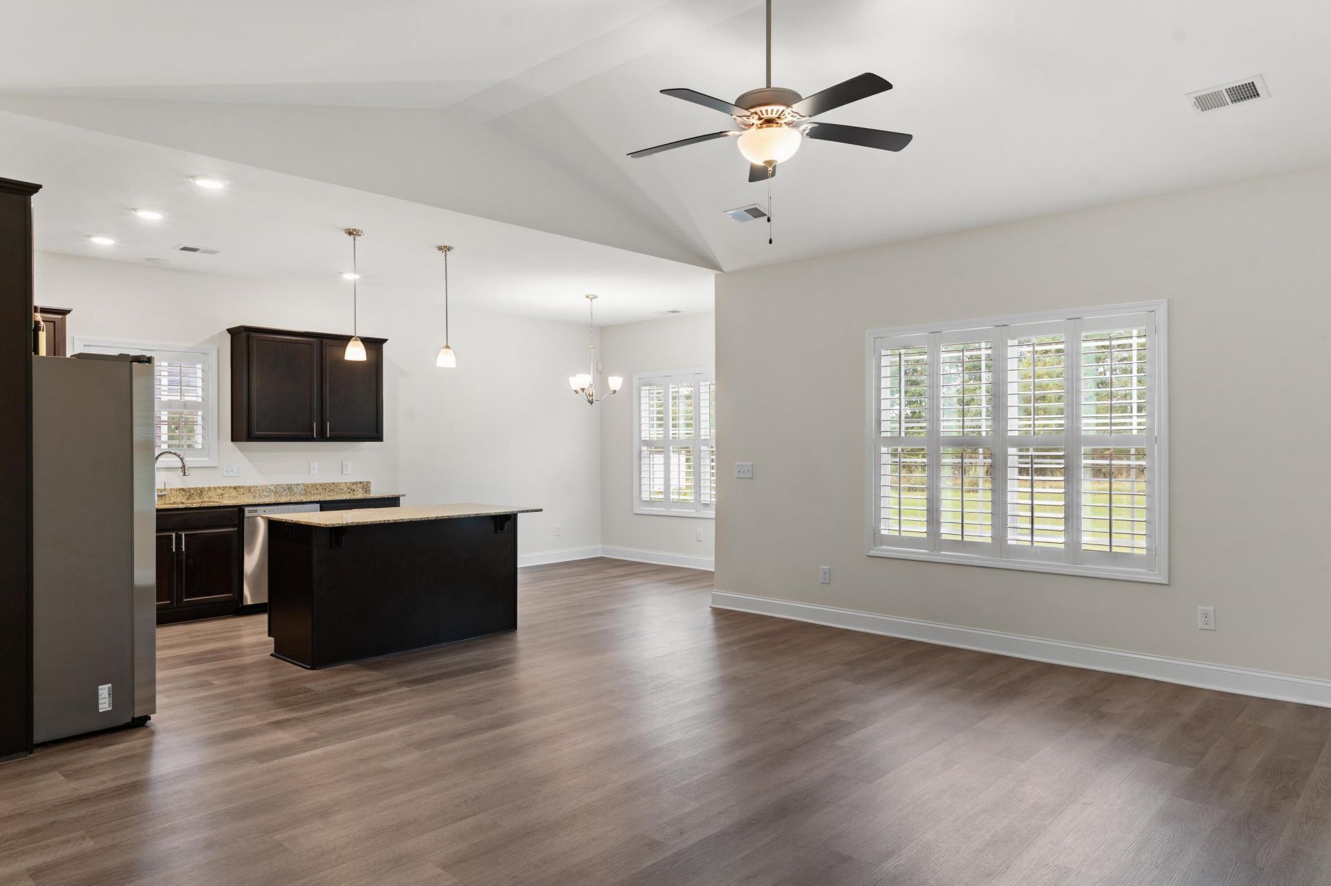112 Silver Way Drive Photo 5