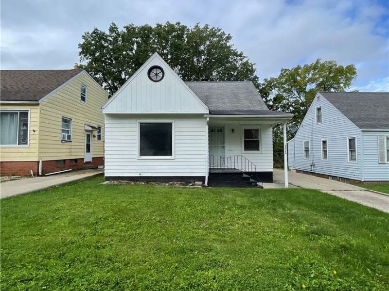 5026 E 86th Street, Garfield Heights, OH 44125 Photo 1