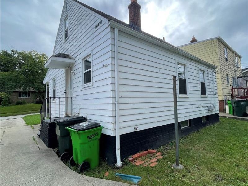 5026 E 86th Street, Garfield Heights, OH 44125 Photo 16