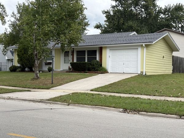 158 S ORCHARD Drive , Bolingbrook, IL 60440