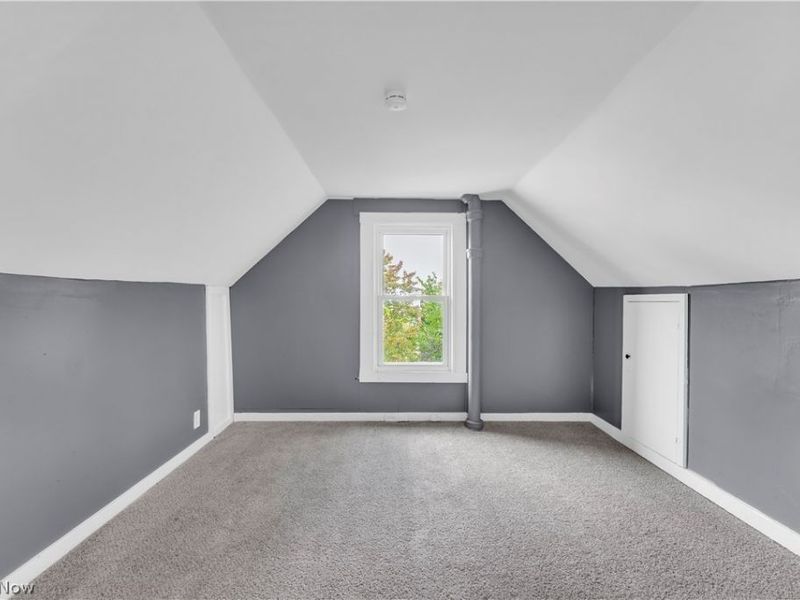 3514 Leopold Avenue, Cleveland, OH 44109 Photo 16