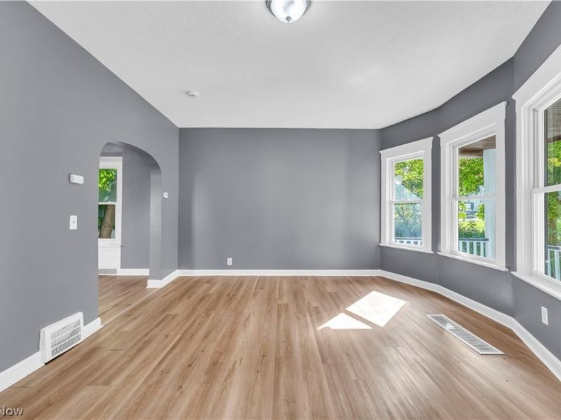 3514 Leopold Avenue, Cleveland, OH 44109 Photo 7