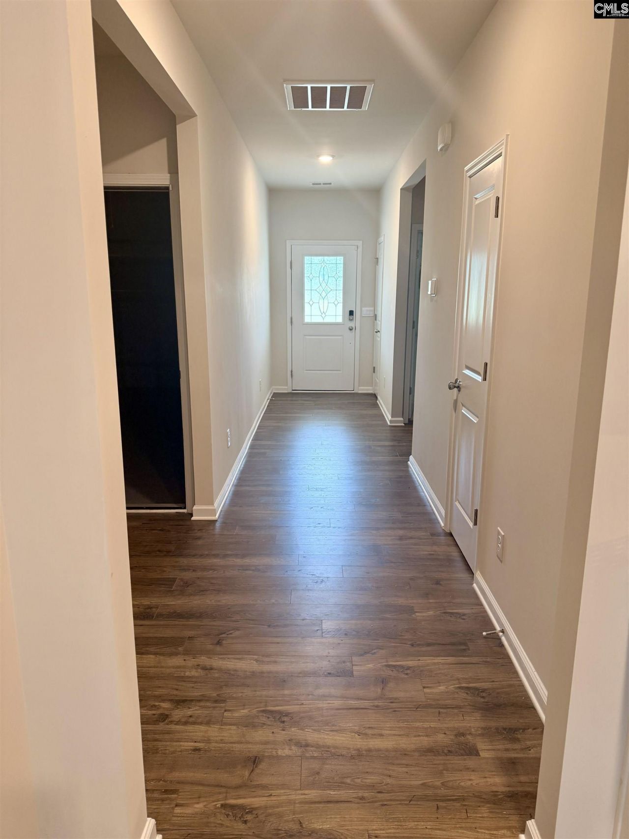 509 Leathertree Lane  Photo 12