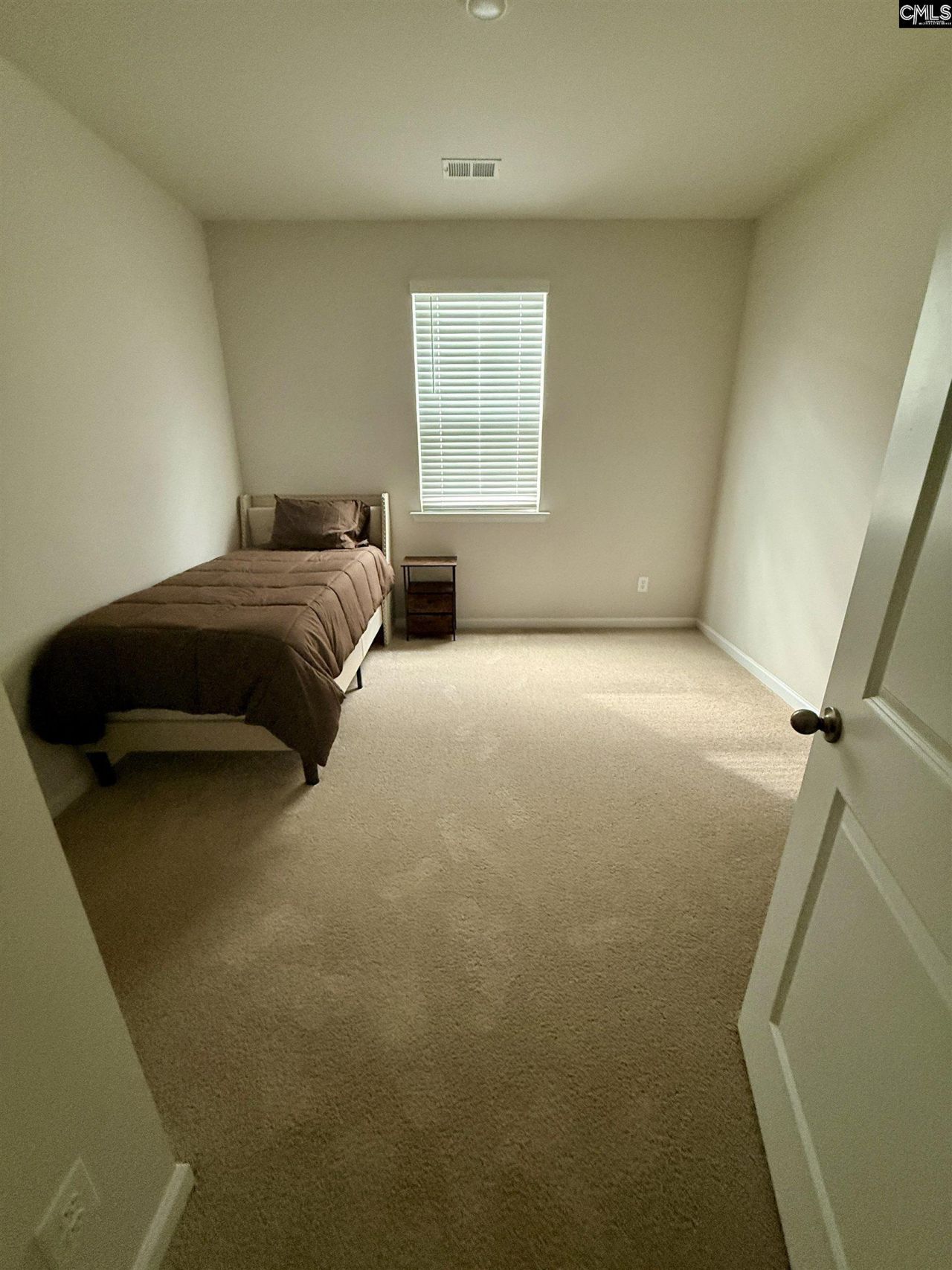509 Leathertree Lane  Photo 13