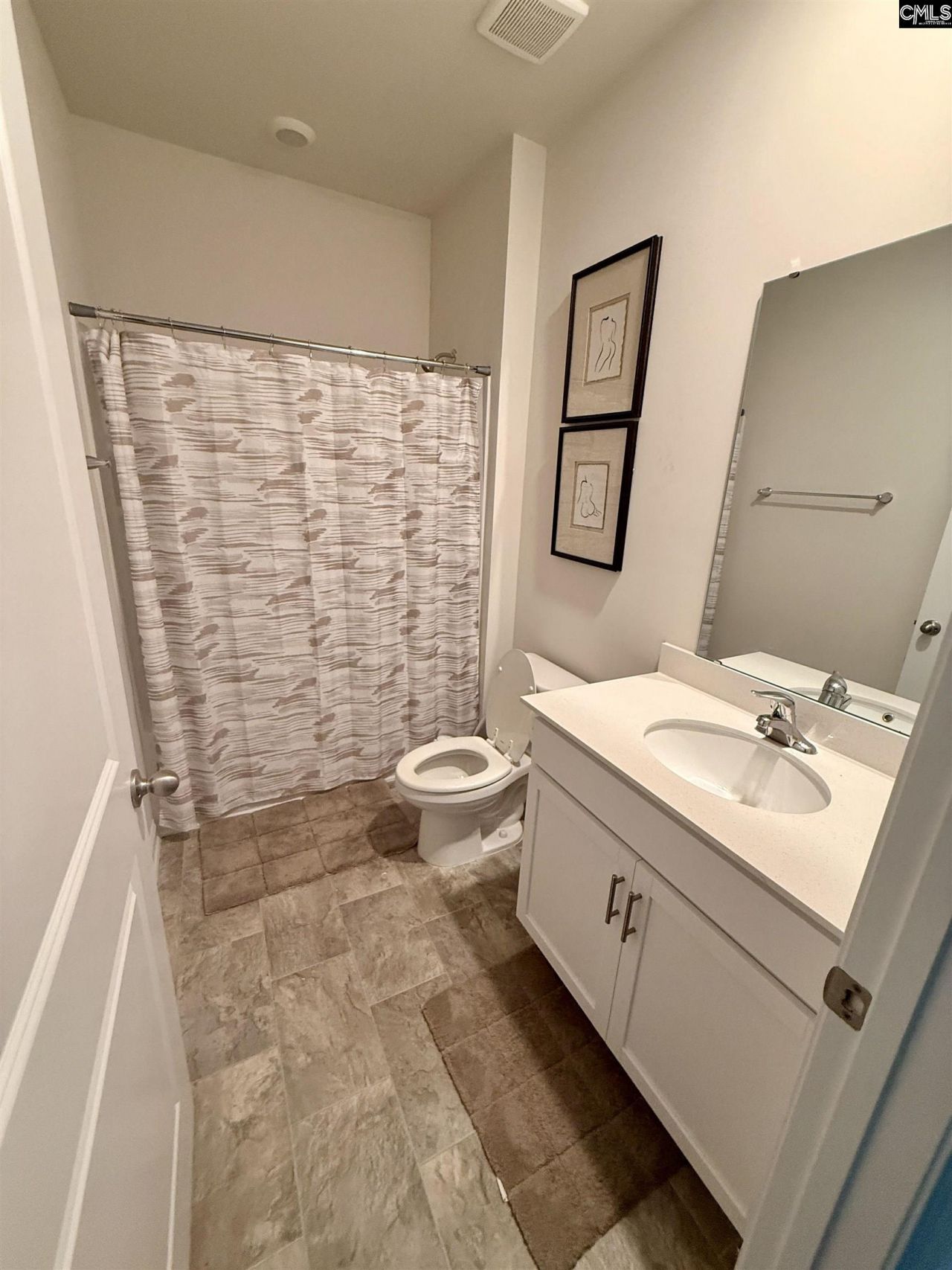 509 Leathertree Lane  Photo 16