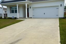 509 Leathertree Lane  photo 4