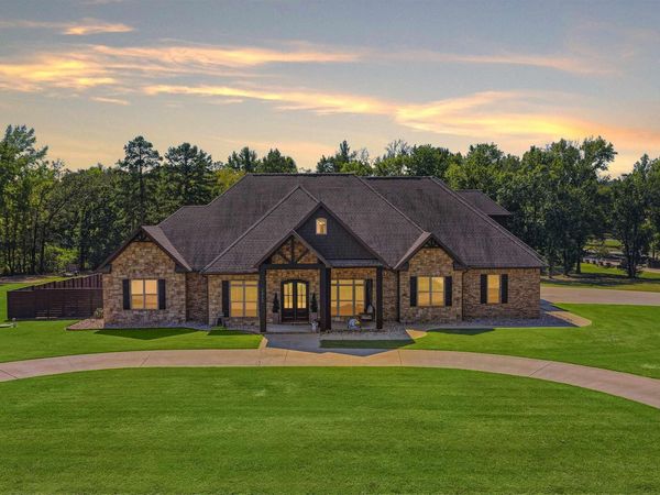1475 Northwoods Estates Drive , Conway, AR 72032