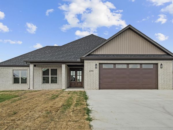 2390 Lakewood Circle , Cabot, AR 72023