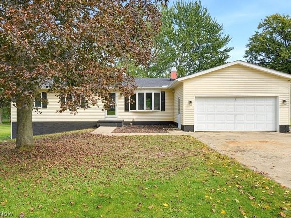 1535 S Plainview Drive , Akron, OH 44321