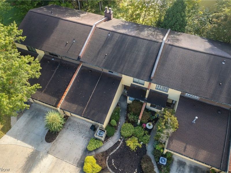 782 Hampton Ridge Drive, Akron, OH 44313 Photo 4