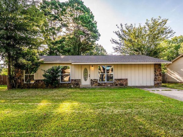 32 Ross Circle , Jacksonville, AR 72076