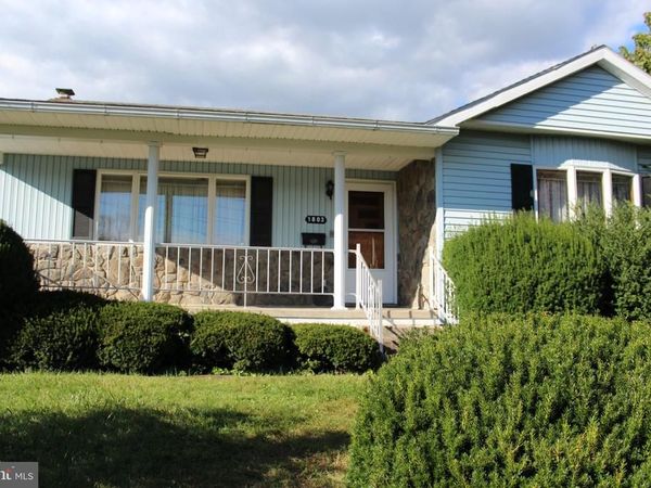 1803 E WICONISCO STREET , TOWER CITY, PA 17980